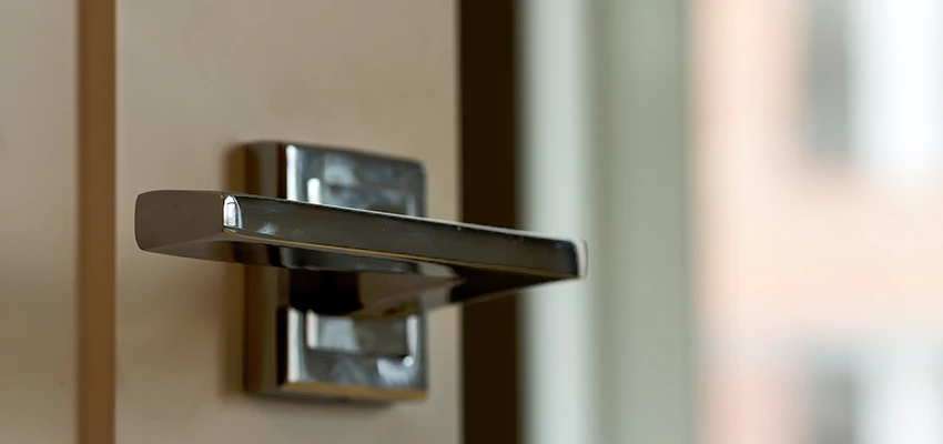 Door Lever Knob Repair in Mira Loma, California