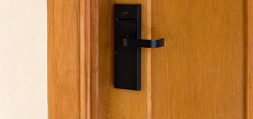 Home Security And Alarm Monitoring in Mira Loma, California