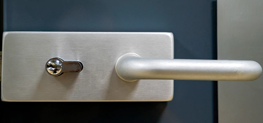 Change Patio Door Locks in Mira Loma, California